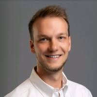 100+ Profile mit dem Suchbegriff „Reuther“