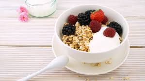 Memilih camilan untuk penderita asam lambung tidaklah merepotkan seperti yang dibayangkan. Makan Oatmeal Setiap Hari Baik Untuk Turunkan Kadar Lemak Darah