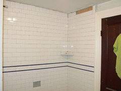 The nantucket collection consists of beautiful, polished 2x20 ceramic tiles and matching bullnoses. Subway Tile With Bullnose Or Chair Rail