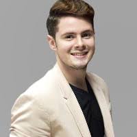 50+ perfiles de «Fernando Sánchez»