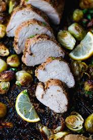 The pork fillet or pork tenderloin is one of the most popular pieces of meat and promises a tender taste experience. How Long To Oven Bake 500g Pork Fillet In Tinfoil How Long To Oven Bake 500g Pork Fillet In Tinfoil Easy Weight Will Determine How Long To Cook The Roast Eniytghhfa