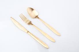 Karaca new 84 parça kutulu dora çatal kaşık bıçak takımı 6051. Ahmet Toplu Product Design Turkiye
