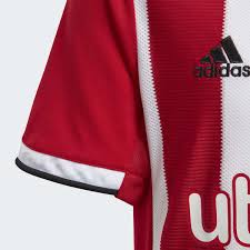 Newcastle united wurde in der saison 2016/17 meister der zweitklassigen efl championship und spielt in der aktuellen saison in der premier league. Adidas Sheffield United Heimtrikot Rot Adidas Deutschland