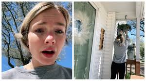 Ni mogla verjeti, kaj je odkrila, ko je zalivala rože