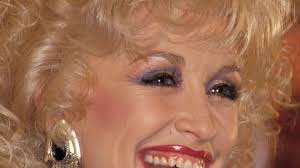 Dolly Parton To Perform In Macy S Thanksgiving Day Parade Wztv For the 31st year in a row, dolly parton greeted adoring fans as the grand marshal of the annual dolly homecoming parade in pigeon forge, tn. thanksgiving day parade