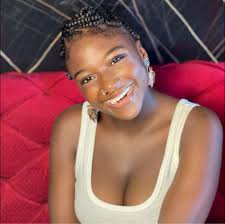 Amanda Always-cute Zayzay