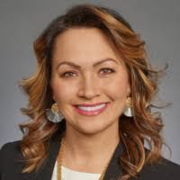 Kelly Lima's Instagram, Twitter & Facebook