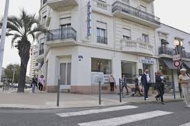Photo Vendu l'Htel de la gare gardera sa vocation  Saint-Raphal - Var ...