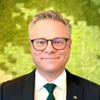 300+ profiler som matchar ”Lans”