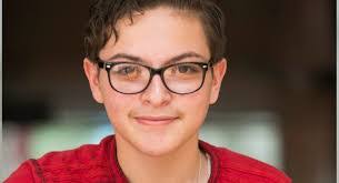 Angel Baeza's Instagram, Twitter & Facebook