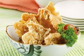 Keripik bayam merupakan makanan sederhana yang mudah dibuat dan enak jadi cemilan di rumah. Semua Pasti Lahap Makan Karen Kriuknya Kulit Ayam Goreng Tepung Ini Semua Halaman Sajian Sedap