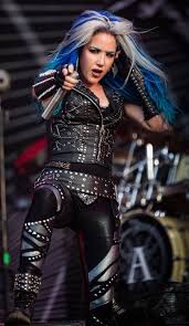 Alissa White Gluz Height Weight Age Boyfriend Family Facts Biography Jump to navigation jump to search. alissa white gluz height weight age