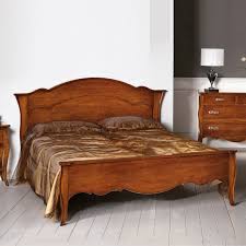 Legno abete multistrato indeformabile colorata e decorata a mano in stile del trentino. Letto Matrimoniale Con Testata Sagomata