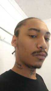 Mike Rivers (@bitemebitch46)