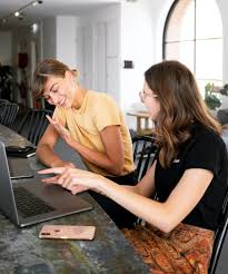 But figuring out how many credit cards a person should have might feel confusing. Ask The Experts How Many Credit Cards Should I Have