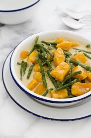 Ginataang Kalabasa At Sitaw Butternut Squash And Yard Long Beans In Coconut Milk Food Filipino Recipes Recipes