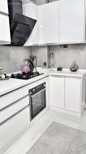 Aydinlatmasindan Aksesuarlara Bu Mutfak Tasariminin Her Detayi Uyumlu Ev Gezmesi Mutfak Tasarimlari Home Design Decor Mutfak