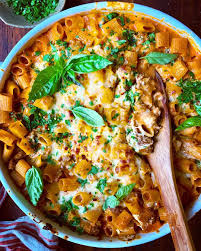 Diane Morrisey On Instagram Feeling Saucy Cheesy Baked Rigatoni With Spicy Sausage Tomato Baked Rigatoni Best Healthy Dinner Recipes Spicy Sausage