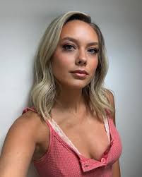 What a week in LA… sunshine, good food, great friends, work, and yes—even a  car break-in. Never a dull moment. We love you, LA! #lovela #losangeles  #bts #sunshine #family