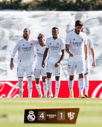 Stay right up to date with goal's live commentary coverage of the biggest games from around the globe. Real Madrid C F Ft Real Madrid C F 4 1 Sd Huesca Eden Hazard 40 Karim Benzema 45 90 Fede Valverde 54 Ferreiro 74 Emirates Halamadrid Facebook