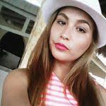 Carly Valles's Instagram, Twitter & Facebook