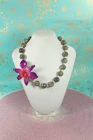 Flower Statement Necklace Preserved Flower Necklace Etsy Flower Jewellery Tropical Jewelry Orchid Jewelry