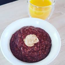 Porridge Facon Snickers Ce Matin Jai Teste La Recette De Healthfit Challenge Un Delicieux Porridge Chaud Au Chocolat E In 2020 Food Desserts Pudding