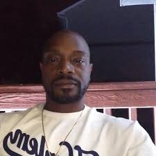 In 2006, Joya Williams, a Coca-Cola employee, attempted to sell the  company's secret formula to Pepsi for $1.5 million, but Pepsi alerted  Coca-Cola and the FBI, leading to Williams' arrest and an