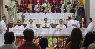La ceremonia se realiza en la mañana. Que Se Celebra En Los Dias De Semana Santa