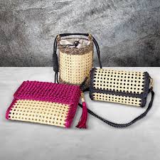 Lindas bolsas feitas com palhinha indiana. Curso Online Bags De Palha Em Croche Faueriee Arte Em Croche