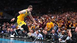 Wir lesen beiträge im internet und werden gefragt, ob die informationen für uns nützlich und hilfreich waren. Los Angeles Lakers Moritz Wagner In Der Nba Ein Besuch In La Stern De