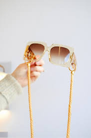 Linda Farrow About | Wink Optometrists – WINK