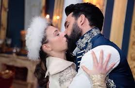 султан моего сердца 1 2 серия смотреть на Youtube Pelin Ozdemir On Akter Moe Serdce Serialy