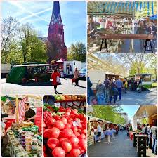 Der Wohl Schonste Wochenmarkt Berlins Ist Der Am Karl August Platz In Charlottenburg Wochenmarkt Berlin Berlin Essen