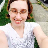 Deanna Troxel's Instagram, Twitter & Facebook