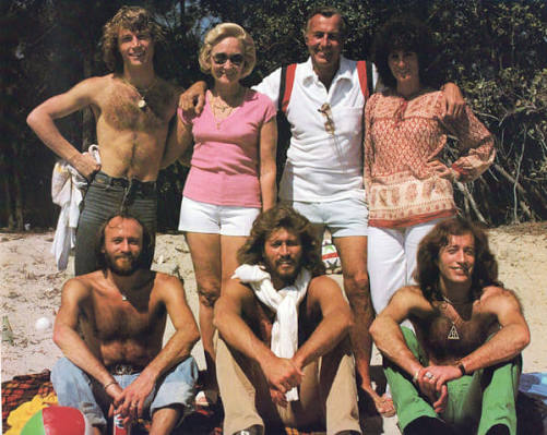 Mum and dad Gibb with their 5 children in Miami "The day after we arrived in Miami 79 filming on the beach" - from Lesley Evans (Gibb) L to R: standing; Andy,