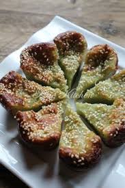 Resepi kuih muih melayu is a free food & drink app. 260 Kuih Muih Kuih Traditional Ideas In 2021 Asian Desserts Malaysian Dessert Food