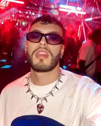 240~ 240 🏎️🏎️