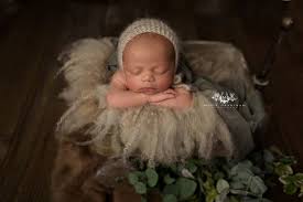 Hire your best photographer it is easy with photographer near me directory. Must Haves For Your Newborn Baby Newborn Photographer Near Me Marie Grantham Photography