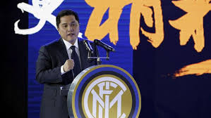 Beredar kabar yang menyebutkan hubungannya dengan suning grup memudar, presiden inter milan erick thohir menegaskan klub yang suning disebut mencoba membeli 30 persen saham inter milik thohir seharga 42,5 juta euro, jauh dari nilai taksiran yang berada di angka 200 juta euro. Jejak Erick Thohir Di Lima Klub Olahraga Ternama