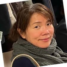 Delighted to announce that I have relocated to Paris where I will be  supporting our clients in understanding how oil & gas companies are  transforming as they embrace the Energy Transition. I