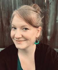 Voicings: Sarah Munly