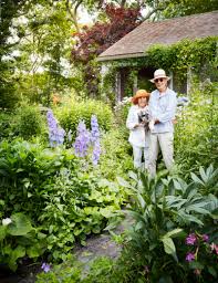 Colchester, amston, cobalt, columbia, east haddam, east hampton, haddam neck, hebron, lebanon, marlborough, moodus, new london, norwich, oakdale, old lyme, salem Explore Arne Glimcher S Sprawling East Hampton Sculpture Garden Architectural Digest