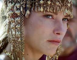 Button down your breeches and brandish your weapon of choice! Helen Of Troy Ancient Greece Rome Period Makeups Themakeupgallery