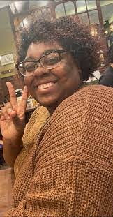 Diana Mizell's Instagram, Twitter & Facebook