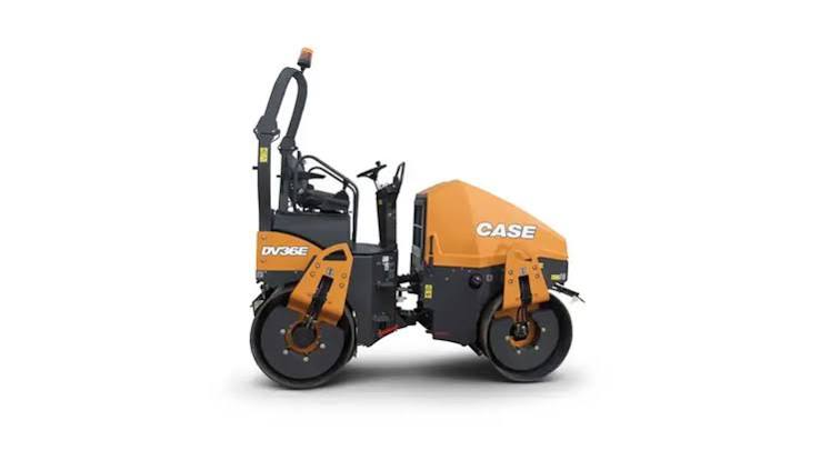 Case DV36E Smooth Drum Roller