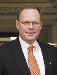 2351_UW Journal_spring_06_re.indd