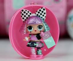 L.o.l surprise bling series includes series 2 dolls dressed with tinsel glitter finishes from head to toe! Lol Bling Series Toys R Us Buy Clothes Shoes Online