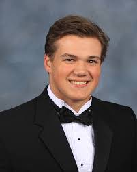 Mickey Walker's Instagram, Twitter & Facebook