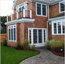 Cabañas campestres con jardín/ casas de campo con bellos jardines. Fachadas De Casas Rusticas Disenos Y Materiales Construye Hogar Casa Ladrillo Visto Fachada De Casa Fachadas De Casas Antiguas